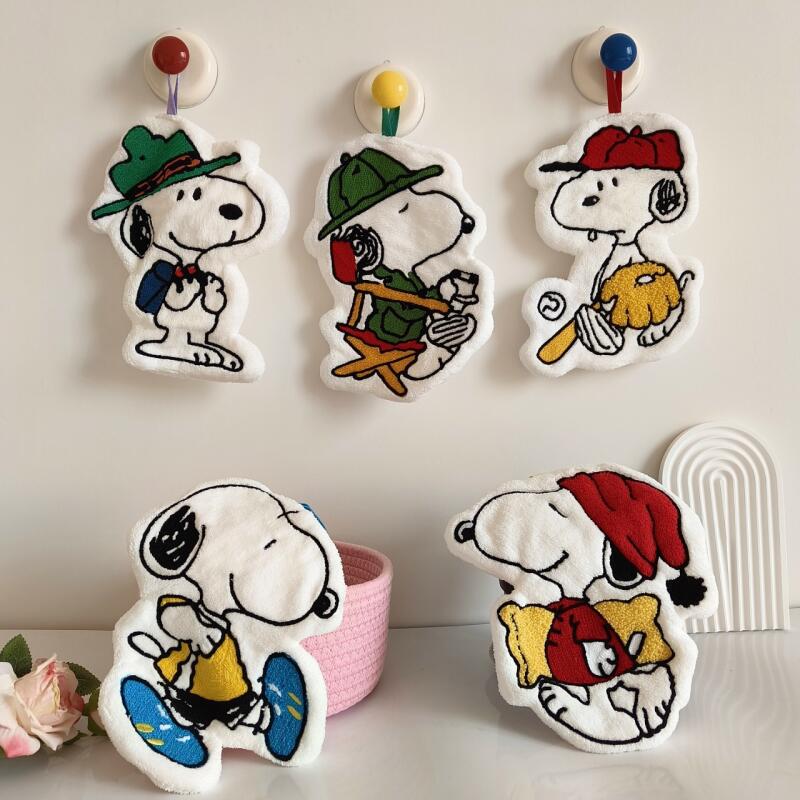 Snoopy Kawaii Hand Wipes Coral - Home Bathroom Movie ulasan dan harga